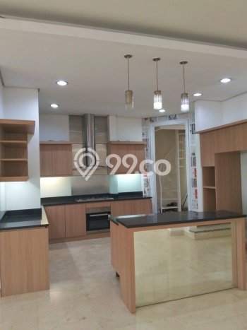 Disewakan Rumah Strategis LT 420m2 / LB 550m2 di Pondok Indah, Jakarta Selatan Disewakan Rumah Strategis LT 420m2 / LB 550m2 di Pondok Indah, Jakarta Selatan