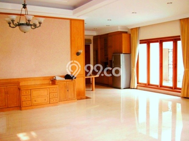 Disewakan! Rumah 4 Kamar Tidur &
4 Kamar Mandi di Pondok Indah, Jakarta Selatan Disewakan! Rumah 4 Kamar Tidur &
4 Kamar Mandi di Pondok Indah, Jakarta Selatan