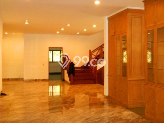 Rumah Kontrakan Jakarta Selatan LT 1450m2 LB 1000m2 Area Pondok Indah Rumah Kontrakan Jakarta Selatan LT 1450m2 LB 1000m2 Area Pondok Indah