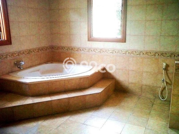 Jarang Ada! Rumah Kontrakan 5 Kamar Nyaman Siap Huni Pondok Indah Jarang Ada! Rumah Kontrakan 5 Kamar Nyaman Siap Huni Pondok Indah