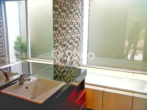 Disewakan Hunian Konsep Modern di Kebayoran Baru Jakarta Selatan dengan 4 KT Disewakan Hunian Konsep Modern di Kebayoran Baru Jakarta Selatan dengan 4 KT
