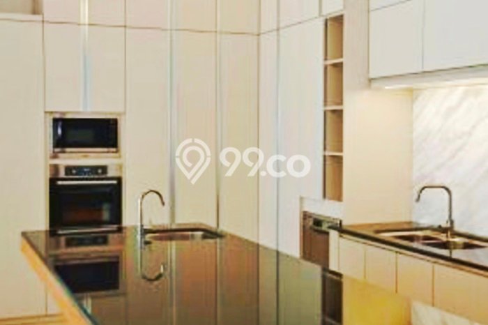 Disewakan Cepat Rumah Kondisi Baik di Area Kebayoran Baru, Jakarta Selatan Disewakan Cepat Rumah Kondisi Baik di Area Kebayoran Baru, Jakarta Selatan