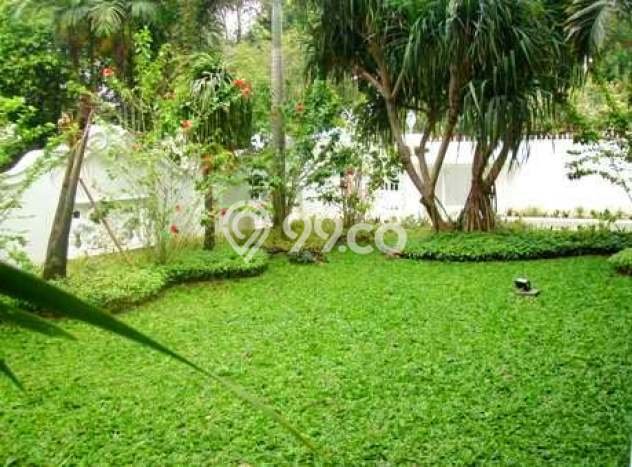 Rumah Cantik Siap Huni Di Kebayoran Baru Luas 750m2 Aman Rumah Cantik Siap Huni Di Kebayoran Baru Luas 750m2 Aman