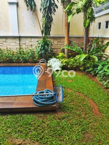 Hunian Minimalis Disewakan di Pondok Indah Jakarta Selatan 4 KT & 4 KM Hunian Minimalis Disewakan di Pondok Indah Jakarta Selatan 4 KT & 4 KM