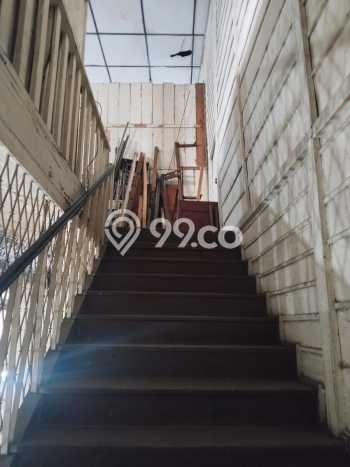 FOR RENT! Ruko di Sumurbandung Cocok untuk Bisnis 104m2 FOR RENT! Ruko di Sumurbandung Cocok untuk Bisnis 104m2