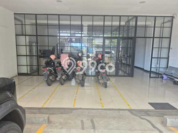 Ruko Disewa di Bandung dengan LB 350m2 Area Komersial Ramai Ruko Disewa di Bandung dengan LB 350m2 Area Komersial Ramai