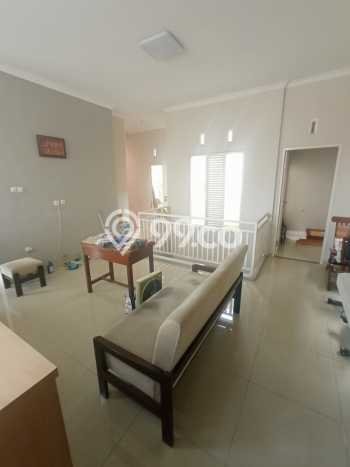 Rumah sewa siap huni 5 Kamar Tidur di Pakis, Surabaya Rumah sewa siap huni 5 Kamar Tidur di Pakis, Surabaya
