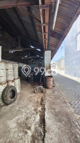 Gudang Dijual di Kenjeran LT 5852m2, LB 1000m2 untuk Investasi Gudang Dijual di Kenjeran LT 5852m2, LB 1000m2 untuk Investasi