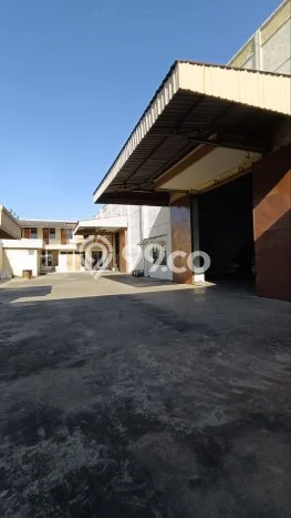 Gudang Dijual di Prime Area Surabaya Luas 5040m2 Gudang Dijual di Prime Area Surabaya Luas 5040m2