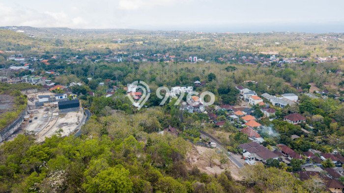 Tanah di Jimbaran, Luas 2000m², Area Potensial, Kawasan Nyaman Tanah di Jimbaran, Luas 2000m², Area Potensial, Kawasan Nyaman
