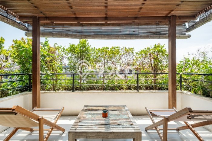 LOKASI STRATEGIS! Hotel Kawasan , Luas 150m2m², Akses Strategis LOKASI STRATEGIS! Hotel Kawasan , Luas 150m2m², Akses Strategis