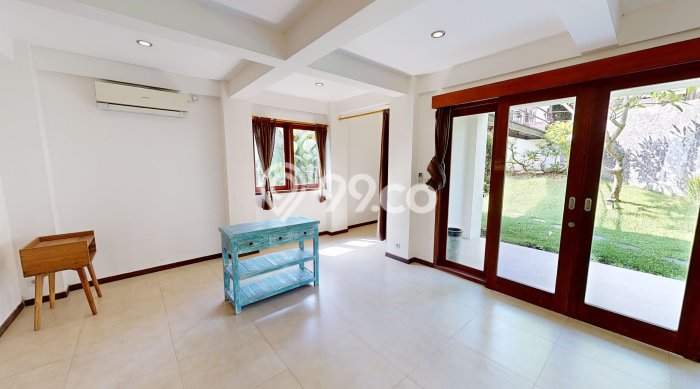 Vila Kawasan , Ukuran 2090m2m², Ideal untuk tempat tinggal Anda Vila Kawasan , Ukuran 2090m2m², Ideal untuk tempat tinggal Anda