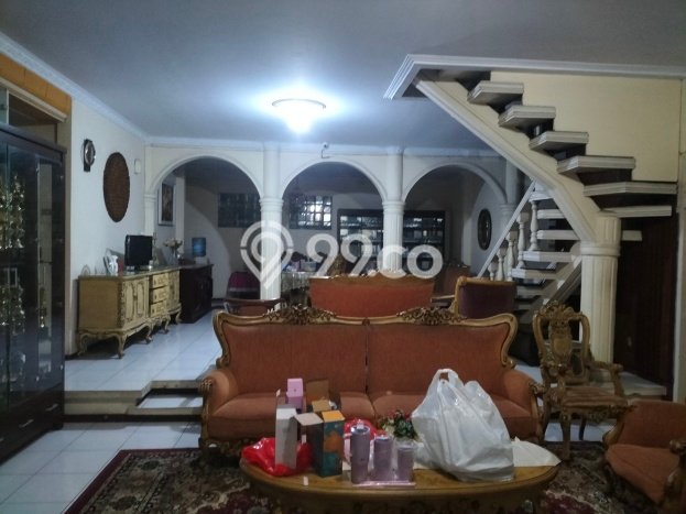 Jual Rumah Mewah Megah Dengan View Cantik di Lenteng Agung, Jakarta Selatan Jual Rumah Mewah Megah Dengan View Cantik di Lenteng Agung, Jakarta Selatan
