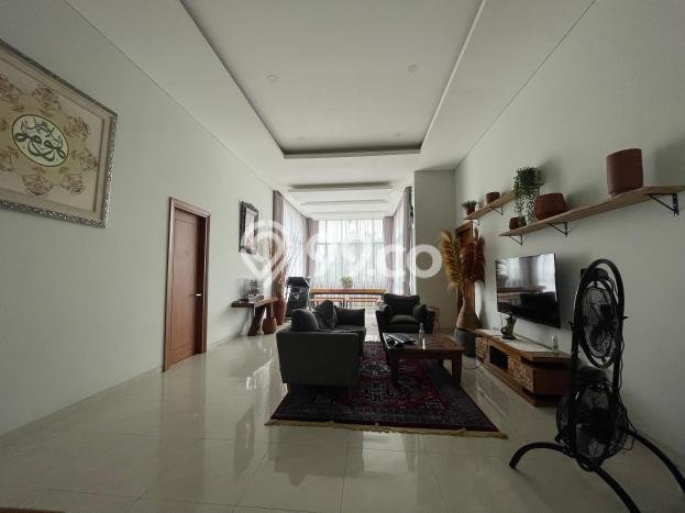 Best Deal Hunian Mewah Ideal dan Luas di Cipayung, Jakarta Timur Best Deal Hunian Mewah Ideal dan Luas di Cipayung, Jakarta Timur