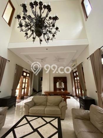 Ready to Use! Luxury House LT 520m2 Desain Elegan di Cikini Ready to Use! Luxury House LT 520m2 Desain Elegan di Cikini