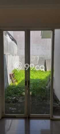 Jual Rumah Bagus Siap Huni LB 160m2 di Rungkut, Surabaya Jual Rumah Bagus Siap Huni LB 160m2 di Rungkut, Surabaya