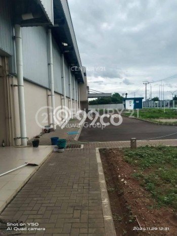 LOKASI STRATEGIS! Pabrik di Ciruas, Luas 6000m2m², Area Komersial, Jalan Utama LOKASI STRATEGIS! Pabrik di Ciruas, Luas 6000m2m², Area Komersial, Jalan Utama