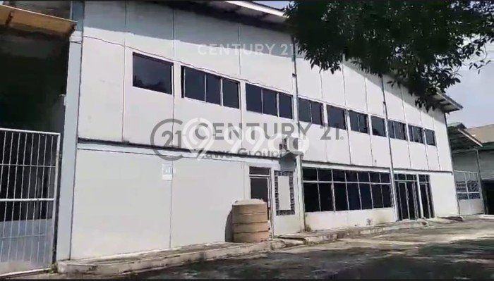 LOKASI STRATEGIS! Gudang di Cikarang, Luas 3906m2m², Sentra Bisnis LOKASI STRATEGIS! Gudang di Cikarang, Luas 3906m2m², Sentra Bisnis