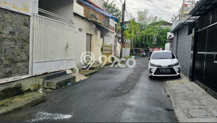 Dijual Rumah Kost di Tanjung Duren, Jakarta Barat, 50 KT, 50 KM, Bangunan 580m2 Dijual Rumah Kost di Tanjung Duren, Jakarta Barat, 50 KT, 50 KM, Bangunan 580m2