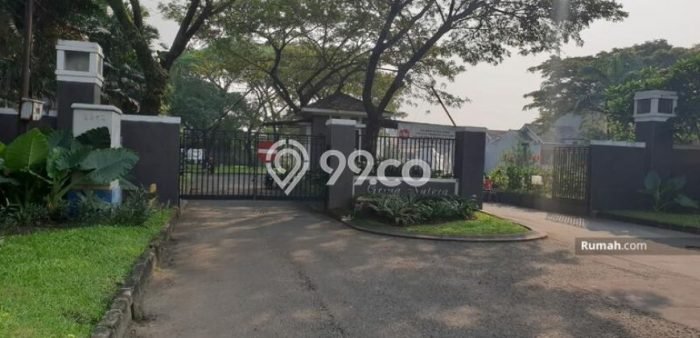 Rumah di Alam Sutera, Dekat Mall, LT 102m² Rumah di Alam Sutera, Dekat Mall, LT 102m²