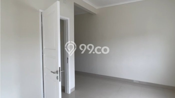 Jual Rumah Eksklusif 2 KT di Gading Serpong, Tangerang Jual Rumah Eksklusif 2 KT di Gading Serpong, Tangerang