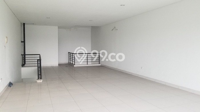 SEWA TERBAIK! Ruko Kawasan Jatake, Luas 350m², Area Strategis SEWA TERBAIK! Ruko Kawasan Jatake, Luas 350m², Area Strategis
