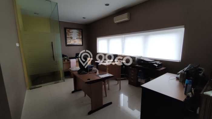Gudang Area Premium Kawasan Alam Sutera, Luas 1000m², Akses Utama Gudang Area Premium Kawasan Alam Sutera, Luas 1000m², Akses Utama
