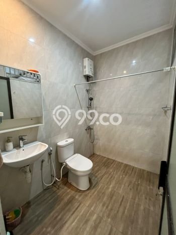 For Sale! Luxury House LT 250m2 Desain Modern di Gading Serpong For Sale! Luxury House LT 250m2 Desain Modern di Gading Serpong