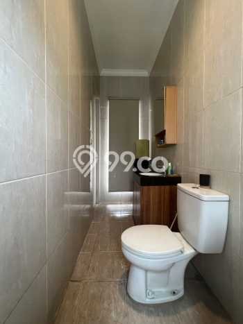 Ready to Use! Premium House LT 200m2 Desain Elegan di Gading Serpong Ready to Use! Premium House LT 200m2 Desain Elegan di Gading Serpong