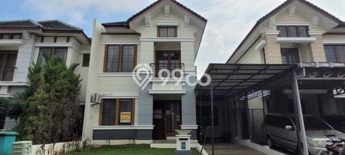HUNIAN PILIHAN! Rumah di BSD, 3 KT, Area Strategis, LT 180m² LB 126m² HUNIAN PILIHAN! Rumah di BSD, 3 KT, Area Strategis, LT 180m² LB 126m²