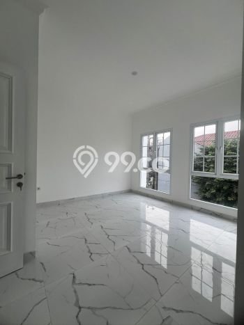 For Sale Hunian Rumah Terawat 3 KT di Jatiwaringin, Jakarta Timur For Sale Hunian Rumah Terawat 3 KT di Jatiwaringin, Jakarta Timur