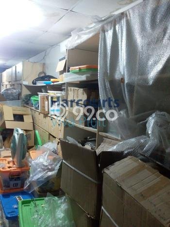 Ruko Disewa di Jakarta Utara dengan LB 300m2 Area Komersial Ramai Ruko Disewa di Jakarta Utara dengan LB 300m2 Area Komersial Ramai