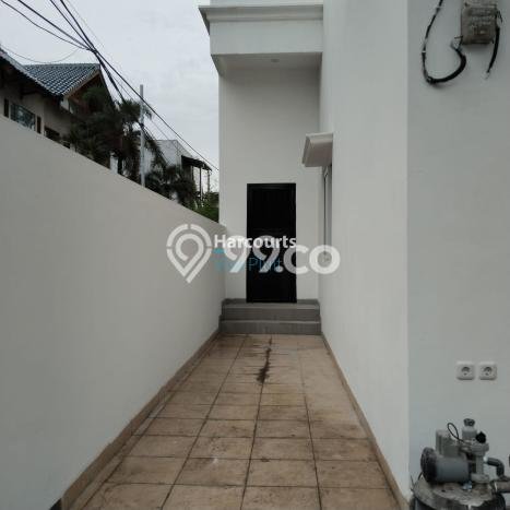 Rumah Mewah LB 75m2 Siap Huni Desain Elegan di Muara Karang, Jakarta Utara Rumah Mewah LB 75m2 Siap Huni Desain Elegan di Muara Karang, Jakarta Utara