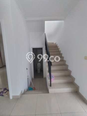 Rumah Mewah LB 135m2 Siap Huni Desain Elegan di Green Lake City, Jakarta Barat Rumah Mewah LB 135m2 Siap Huni Desain Elegan di Green Lake City, Jakarta Barat