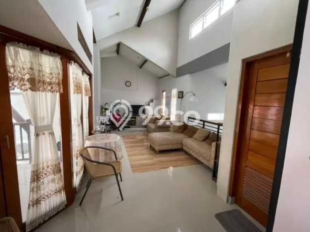 BEST DEAL! Rumah di Ngaglik, 4 KT, Dekat Pusat Kota, LT 200m² Bangunan 160m² BEST DEAL! Rumah di Ngaglik, 4 KT, Dekat Pusat Kota, LT 200m² Bangunan 160m²