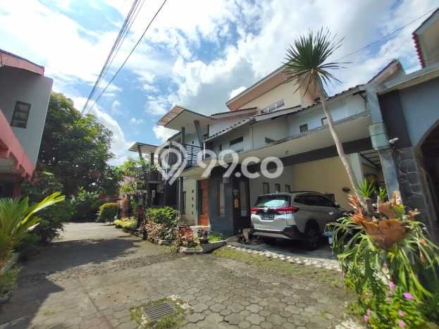 BEST DEAL! Rumah di Ngaglik, 4 KT, Dekat Pusat Kota, LT 200m² Bangunan 160m² BEST DEAL! Rumah di Ngaglik, 4 KT, Dekat Pusat Kota, LT 200m² Bangunan 160m²