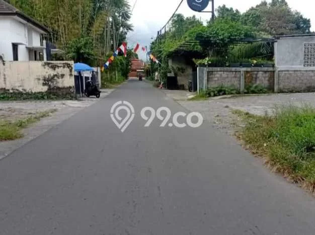 Komersial untuk disewa di Ngaglik punya LT 900m2 & LB 400m2 harga sewa kompetitif Komersial untuk disewa di Ngaglik punya LT 900m2 & LB 400m2 harga sewa kompetitif