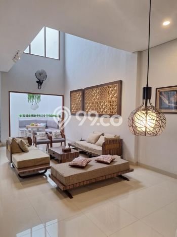 Siap Huni Rumah Mewah 4 Kamar di Ngaglik Dekat ke Mana Pun Siap Huni Rumah Mewah 4 Kamar di Ngaglik Dekat ke Mana Pun