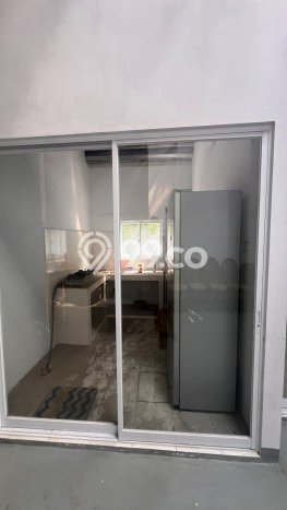 Komersial Kawasan Bisnis Kawasan Grogol, Luas 230m², For Rent, Ready Digunakan Komersial Kawasan Bisnis Kawasan Grogol, Luas 230m², For Rent, Ready Digunakan