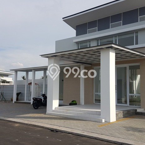 Jual Rumah Luas Megah Dengan View Eksklusif di Jakarta Garden City, Jakarta Timur Jual Rumah Luas Megah Dengan View Eksklusif di Jakarta Garden City, Jakarta Timur