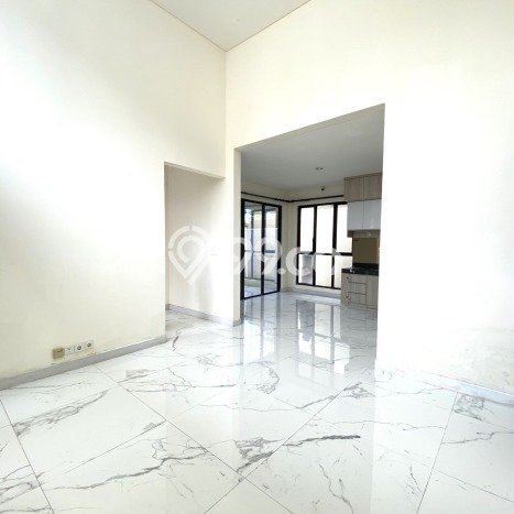 Ready to Use! Luxury House LT 158m2 Desain Modern di Jakarta Garden City Ready to Use! Luxury House LT 158m2 Desain Modern di Jakarta Garden City