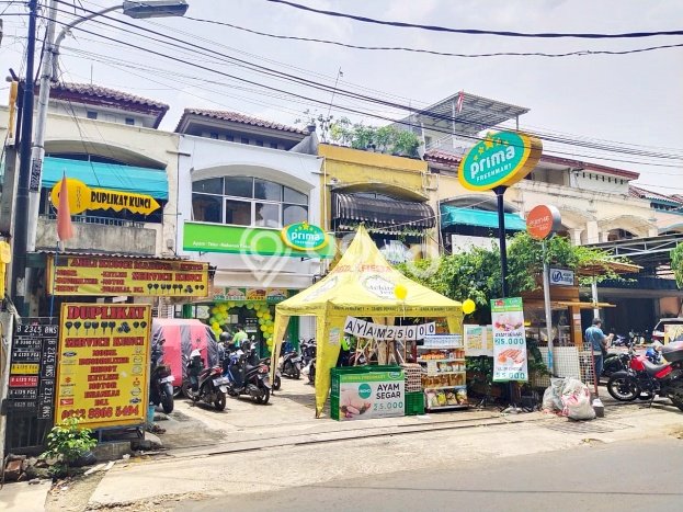 Ruko Dijual di Ciracas LT 128m2, LB 176m2 Solusi Investasi Cerdas Ruko Dijual di Ciracas LT 128m2, LB 176m2 Solusi Investasi Cerdas