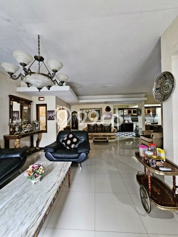 Komersial Dijual Lokasi Emas di Jagakarsa Luas 450m2 Komersial Dijual Lokasi Emas di Jagakarsa Luas 450m2