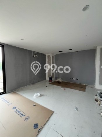 Area Ramai! Gudang Dijual di Sidoarjo untuk Bisnis Luas Bangunan 1000m2 Area Ramai! Gudang Dijual di Sidoarjo untuk Bisnis Luas Bangunan 1000m2