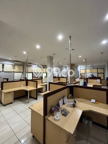 Kantor Dijual di Prime Area Surabaya Luas 780m2 Kantor Dijual di Prime Area Surabaya Luas 780m2