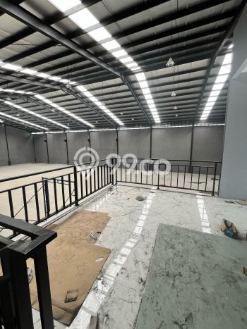 Area Ramai! Gudang Dijual di Sidoarjo untuk Bisnis Luas Bangunan 1000m2 Area Ramai! Gudang Dijual di Sidoarjo untuk Bisnis Luas Bangunan 1000m2