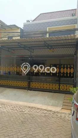 Rumah Luxury Modern Tanpa Renovasi di Taman Palem Jakarta Barat Rumah Luxury Modern Tanpa Renovasi di Taman Palem Jakarta Barat