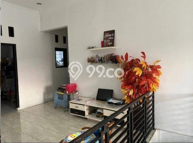 Jual Rumah Eksklusif 4 KT di Jatiwaringin, Bekasi Jual Rumah Eksklusif 4 KT di Jatiwaringin, Bekasi