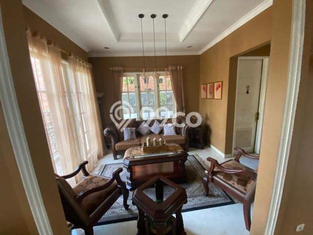 For Sale! Premium House LT 410m2 Desain Elegan di Utan Kayu For Sale! Premium House LT 410m2 Desain Elegan di Utan Kayu