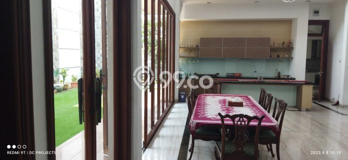 Rumah Sewa Jakarta Timur LT 594m2 LB 750m2 Area Penggilingan Rumah Sewa Jakarta Timur LT 594m2 LB 750m2 Area Penggilingan